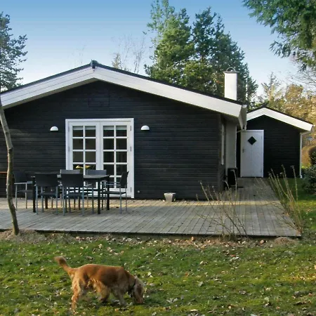 Two-bedroom Holiday In Hals 16